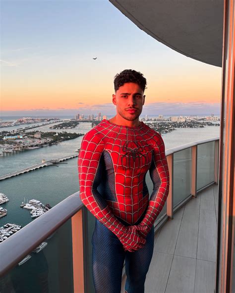 Amir Narad | Pumped up | Instagram