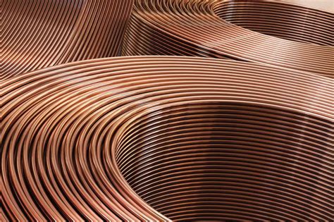 Copper hits $10,000 in rally fueled by Trump’s tariff threats