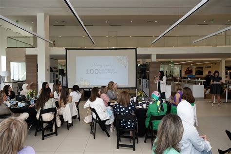 100 Arab American Women Who Care celebrate 10th anniversary, donate $10,000 to local organization