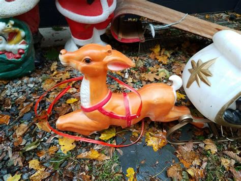 Santa Reindeer Blow Mold | Northlight 40" Lighted Blow Mold Reindeer ...