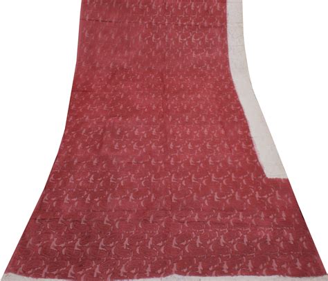Sushila Vintage Maroon Indian Sari Remnant Scrap Pure Cotton Woven Cra