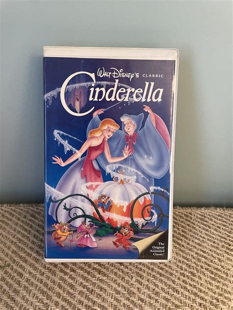 RARE Walt Disney’s The Classics Black | Grelly USA