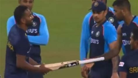 ‘Truly touched by your gesture’: Chamika Karunaratne ‘honoured’ to ...