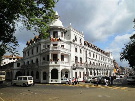 QUEEN'S HOTEL (Kandy) - Hotel Reviews, Photos, Rate Comparison ...