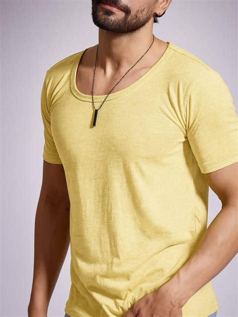 MEN'S TOPS | Buy Tshirt Sweatshirt Shurgs Jackets and More | Fugazee ...