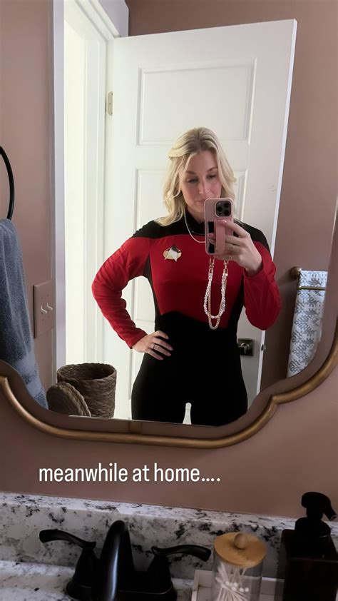 Ensign Cassie Popcorn : r/reactgirlsofYT