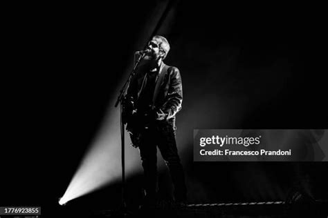 6 Rekomendasi Lagu Romantis Band ‘Cigarettes After Sex’ yang Cocok ...