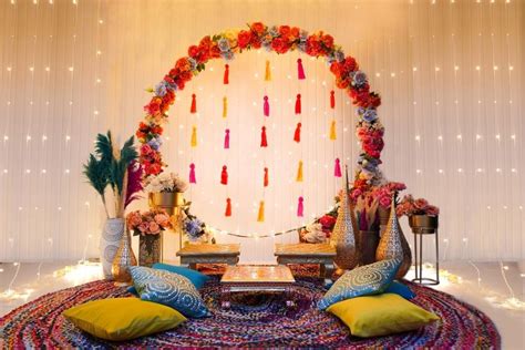 11 Simple Stage Decoration Ideas For Different Wedding Functions