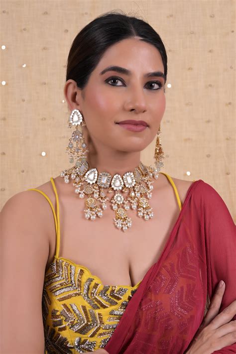 SJN1135- White Colour Gold Plated Mother of Pearl Necklace with Earrin