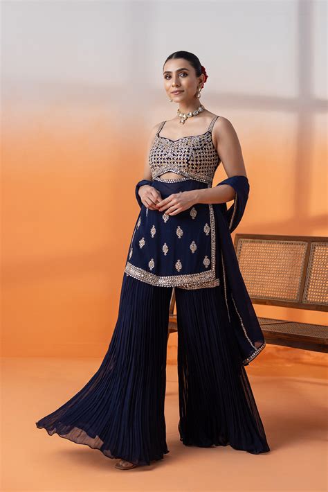 Neel Meher Dori Gharara Set