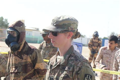Hands-On Education | Article | The United States Army