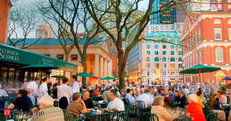 Bustling streets of love! Visit the lanes of Boston that ooze charm in ...
