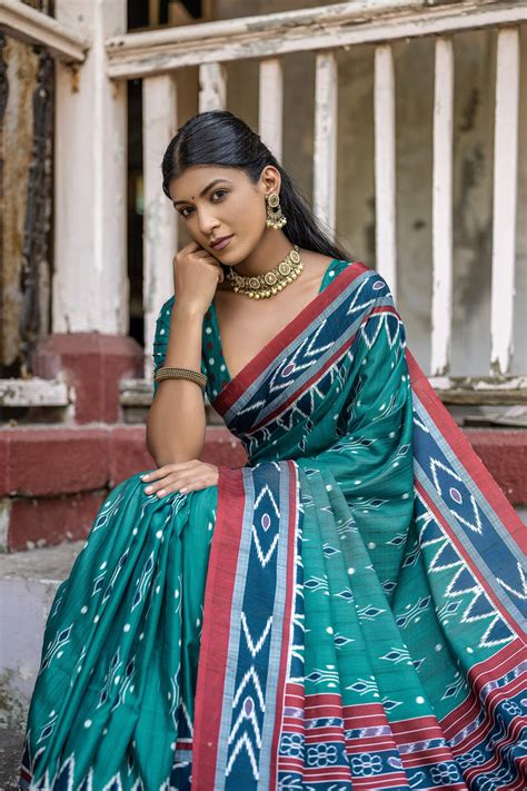 Women's Rama Woven Cotton Silk Saree With Tassele - Vishnu Weaves – Trendia
