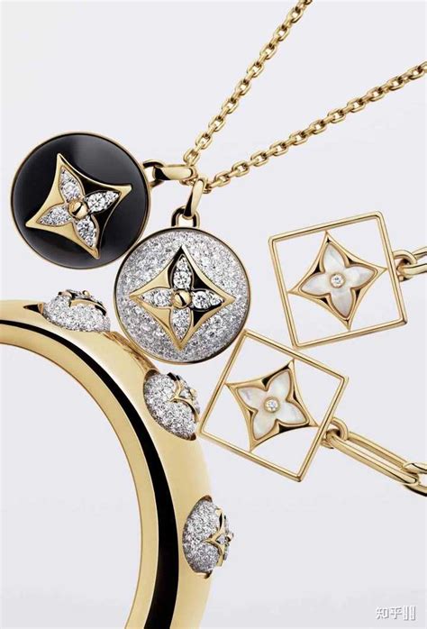 盘点那些知名世界顶级品牌珠宝套装【图】 – 我爱钻石网官网