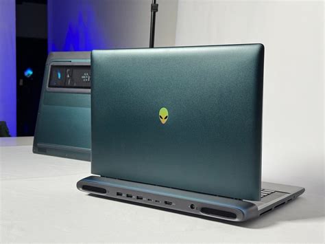 Alienware Area 51 5090 的图像结果
