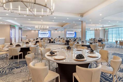 CAMBRIA HOTEL WACO UNIVERSITY RIVERFRONT ::: WACO, TX ::: COMPARE HOTEL ...