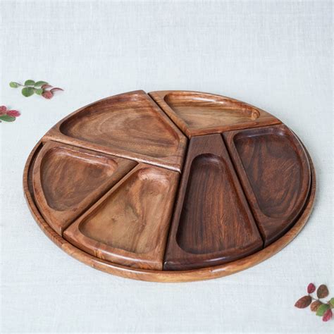 Brown Sheesham Wood Segmented Snacks Platter / Serving Tray