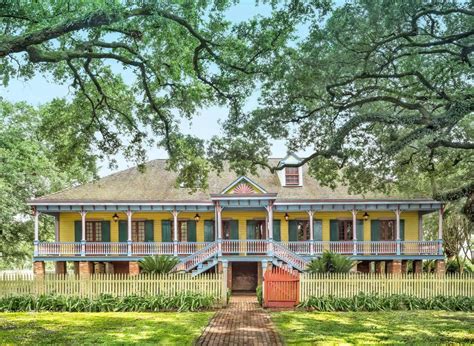 Historical Whitney Plantation Tour - Cajun Encounters