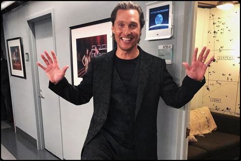 Oscar-winner Matthew McConaughey reveals his dad died during sex; fans ...