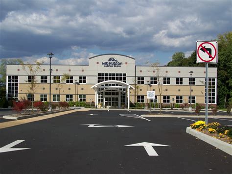 Mid-Hudson Medical – Poughkeepsie – K-Man Glass Inc.