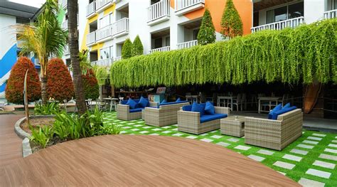 BLISS SURFER HOTEL (Bali/Legian) - Hotel Reviews, Photos, Rate ...