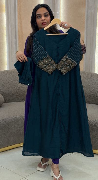 READY TO WEAR – NUWAARA