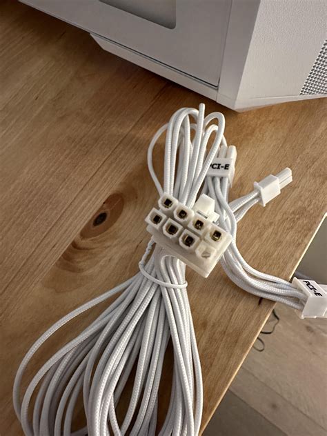 “7 out of 8” PCI-E Cable safe to use? : r/pcmasterrace