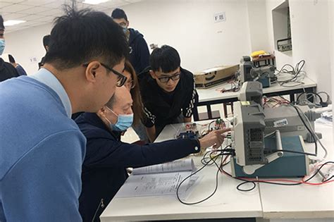 我院学子在2022年湖北省大学生电子设计竞赛中再获佳绩-电子信息工程学院