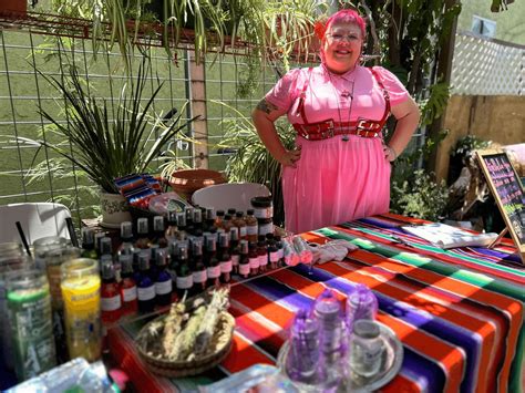 Meet Maria Isabel Lopez - CanvasRebel Magazine