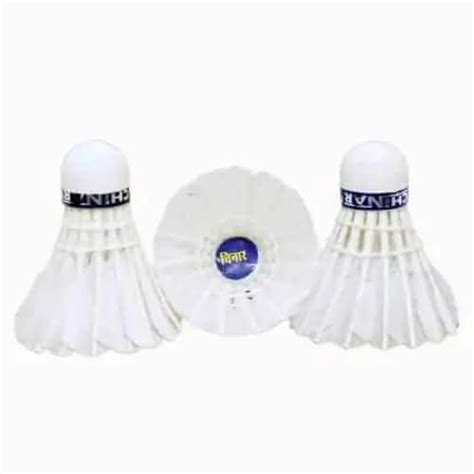 Chinar Badminton Feather Shuttlecock Badminton Birdies for Excellent ...