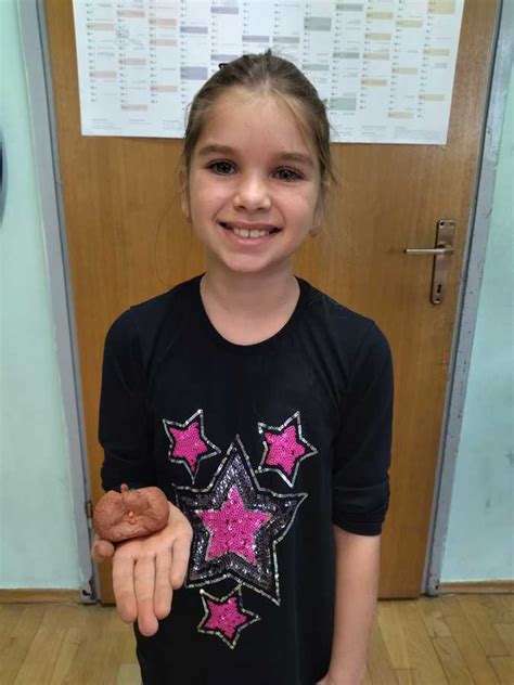 Jabuka – Školski list Duga