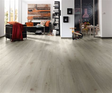 Chantilly Oak Long 12mm 5953L - Laminate Flooring