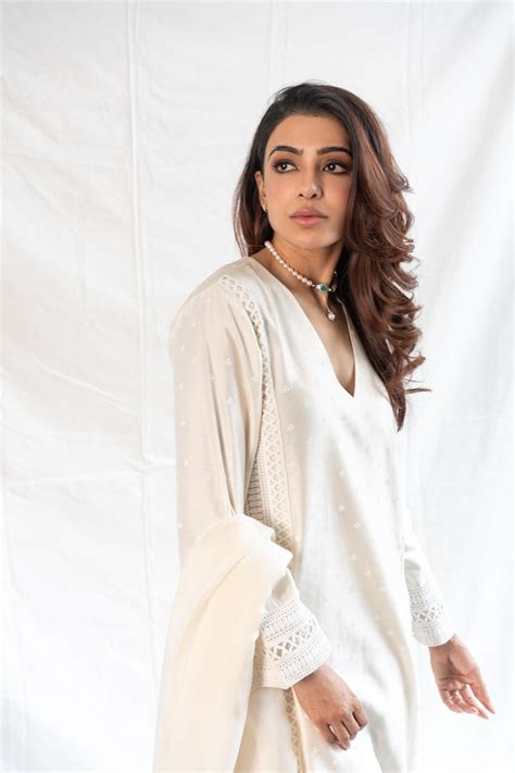 Ivory All Fours Kurta Set – House Of Masaba