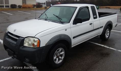 2002 Nissan Frontier pickup truck in Junction City, KS | Item ER9975 sold | Purple Wave