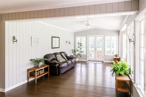 Wholesale Flooring & Granite