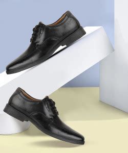 Clarks Shoes Online For Men at Best Prices in India | Flipkart.com