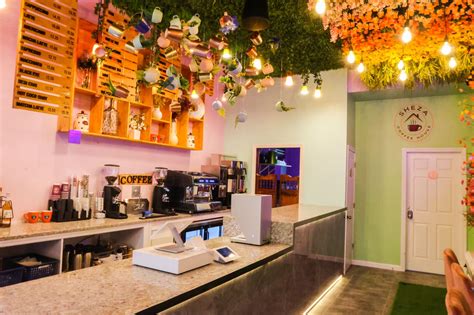 Lookbook – Sheza Coffee House