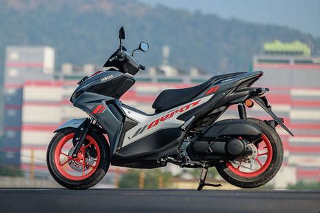Yamaha Aerox 155 Exterior Images Gallery | Speedway Yamaha