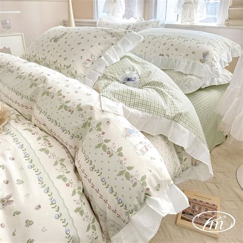 Amazon.com: VM VOUGEMARKET Ruffle Duvet Cover Twin with Leaves Rabbit ...