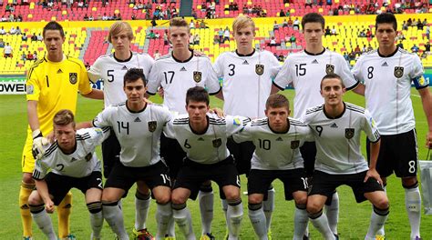 Nur eins wurde Weltmeister: Deutsche U-Teams bei WM-Turnieren :: DFB ...