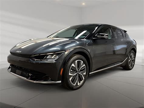 Used 2024 Kia EV6 with 39,404 km for sale at Otogo