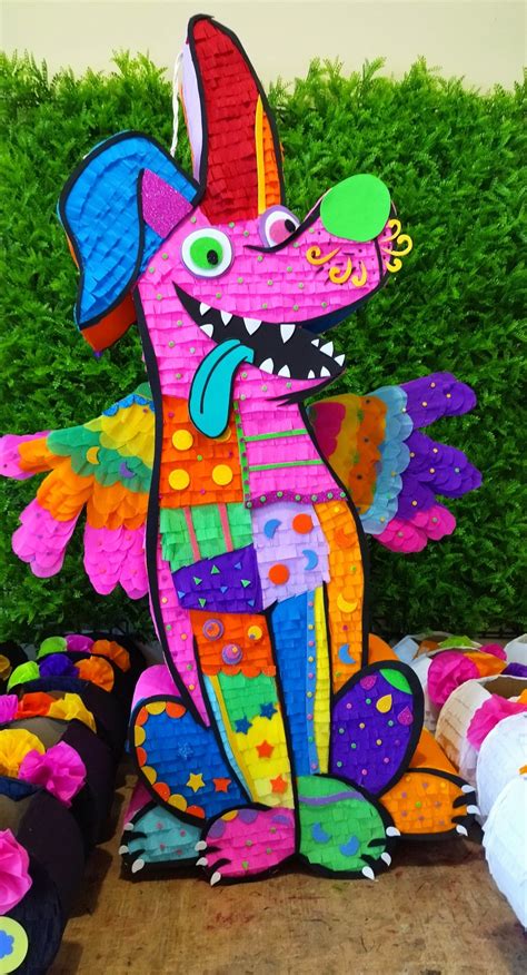 Dante coco alebrije | Piñatas tradicionales, Piñata de rapunzel ...