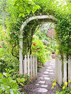 55 Inspiring Pathway Ideas For A Beautiful Home Garden by 55 Inspiring Pathway Ideas For A Beautiful Home Garden 55 Inspiring Pathway Ideas For A Beautiful Home Garden