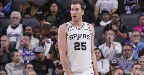 NBA Trade Rumors: Raptors Want to Bring Back Spurs' Jakob Poeltl as ...