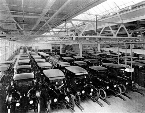 Ford Factory Assembly Line 的图像结果