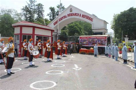 In Pictures: This is how Indian Army, Navy and Air Force gave tribute ...