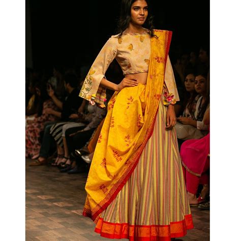 Buy Sustainable Face Masks, Sarees At Banka Silk Online |LBB