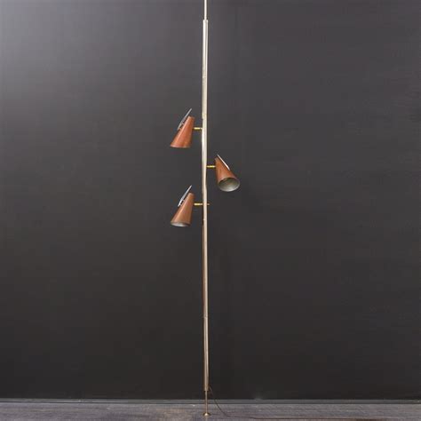 Rare 1950s floor-to-ceiling tension pole light | #99127