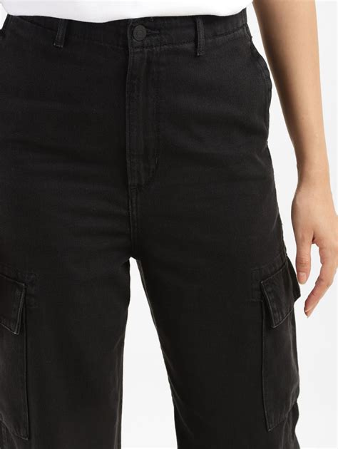 Women's High Rise Black Loose Fit Cargo Jeans – Levis India Store