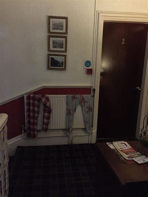 STRATHCLYDE GUEST HOUSE (Motherwell, Scotland) - Guesthouse Reviews ...